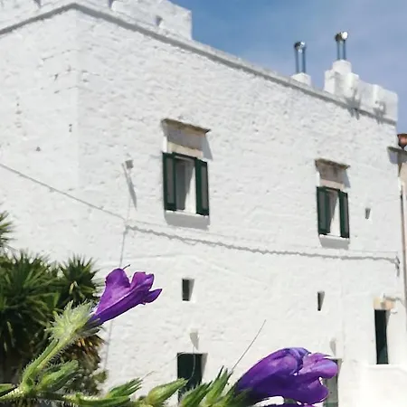 Villa Masseria Semerano 2 *